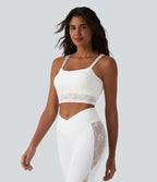 Brassière de sport courte SoftlyZero™ col U en dentelle