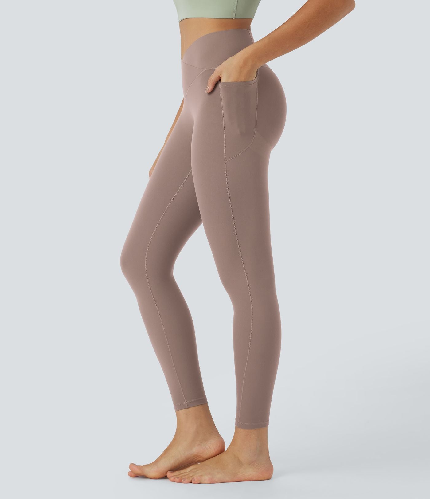 Halara UltraSculpt™ Legging Yoga 7/8 à Taille Haute Croisée avec Contrôle du Ventre et Push-up Toucher Frais Poches Latérales