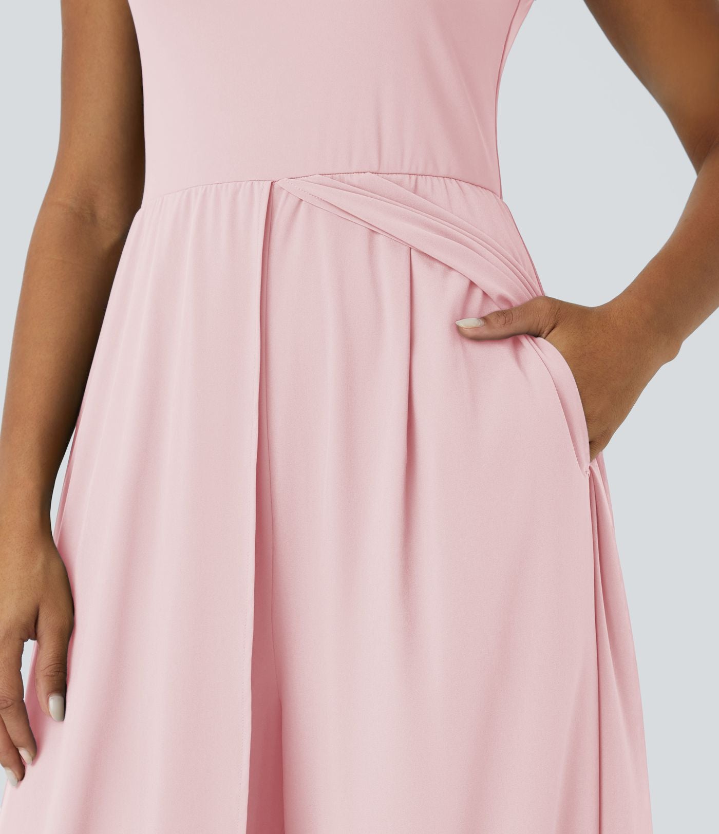 Combinaison Breezeful™ à séchage rapide pour demoiselles d'honneur et invitées de mariage, sans manches, avec fermeture éclair, poches latérales et détails contrastés