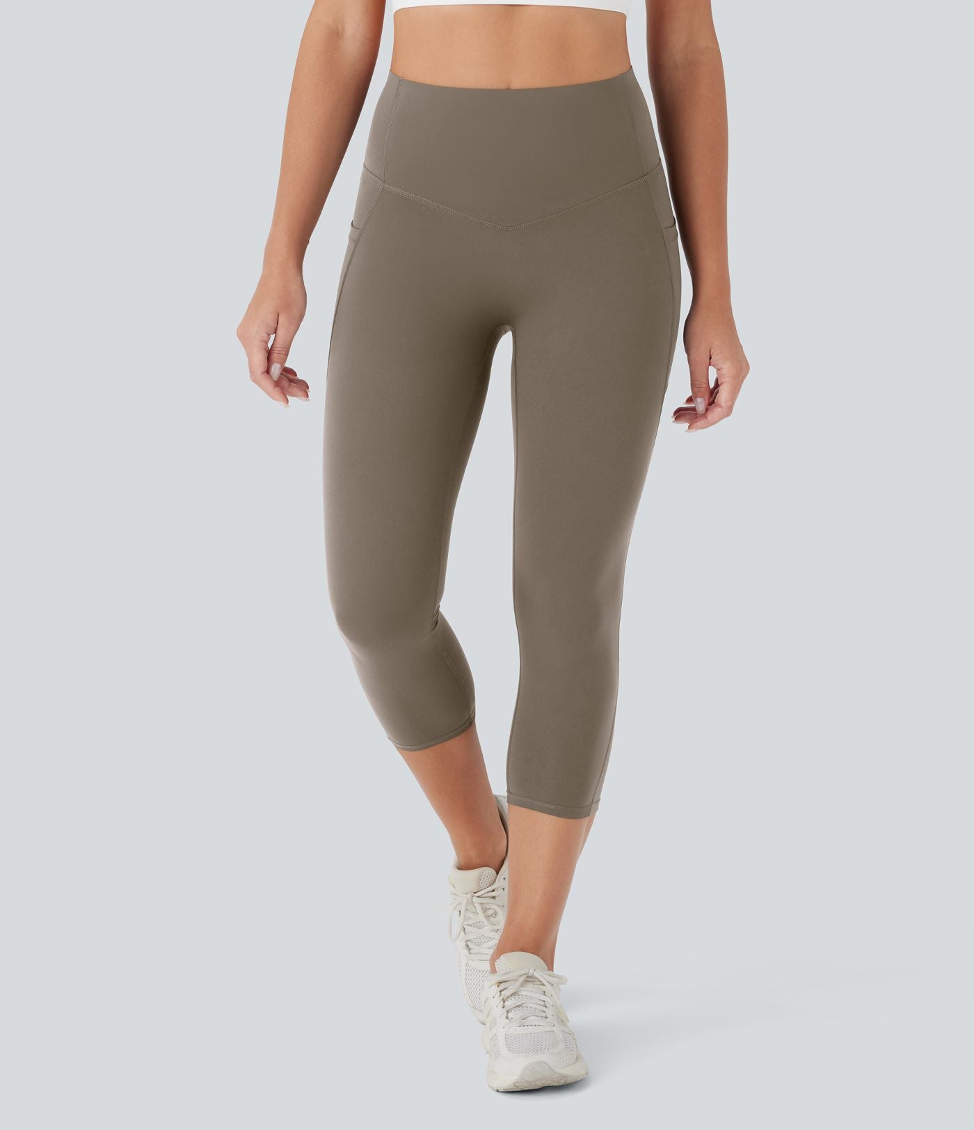 Legging corsaire d'entraînement gainant galbant taille haute avec poches Halara UltraSculpt™