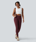 Brassière de sport courte en maille côtelée effet frais InstantCool anti-odeurs avec détail torsadé, superposition en mesh et brassière intégrée, protection solaire UPF40+
