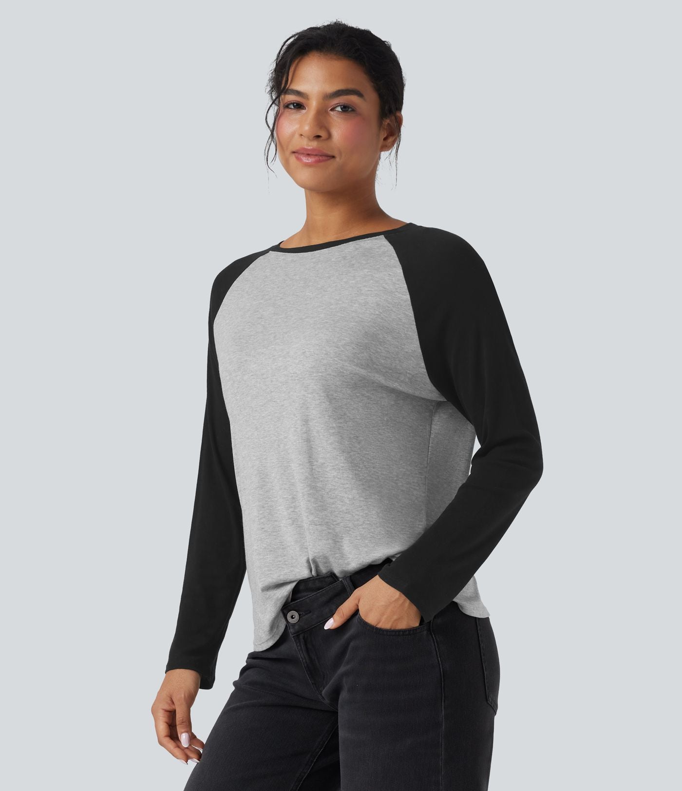 Top col rond manches raglan longues color block