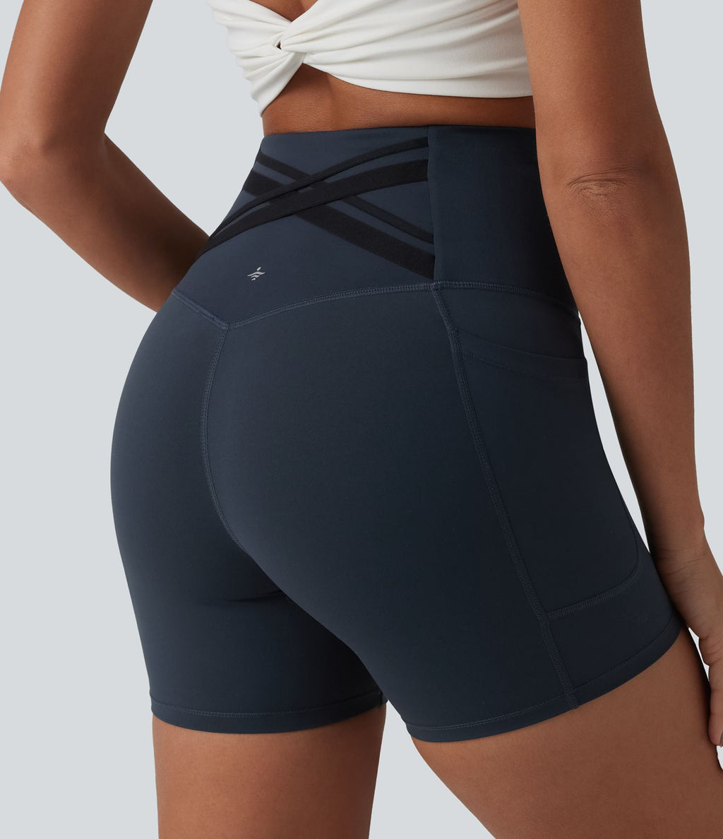 Short cycliste de running Halara UltraSculpt™ taille haute ventre plat 12,5 cm avec dos croisé et poches