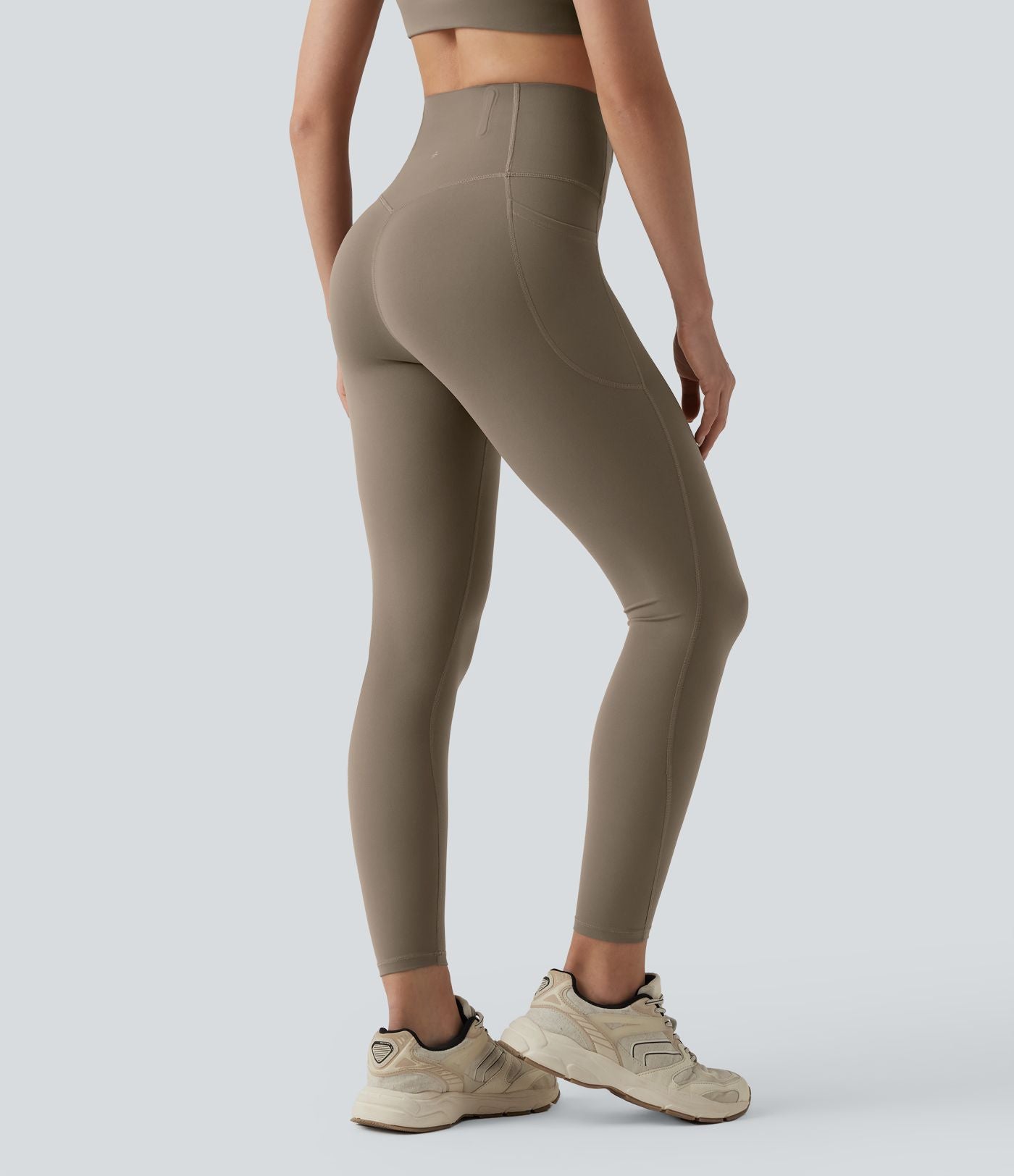 Legging 7/8 de yoga taille haute gainant sculptant anti-roulottage Halara UltraSculpt™ avec poches