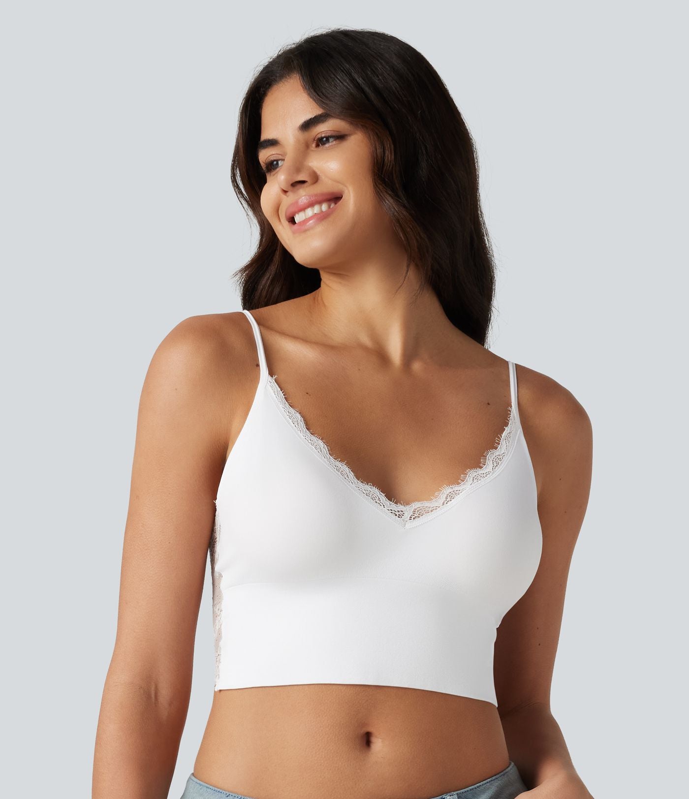 Brassière de sport décontractée OneForm Seamless Flow à maintien léger et dentelle contrastée