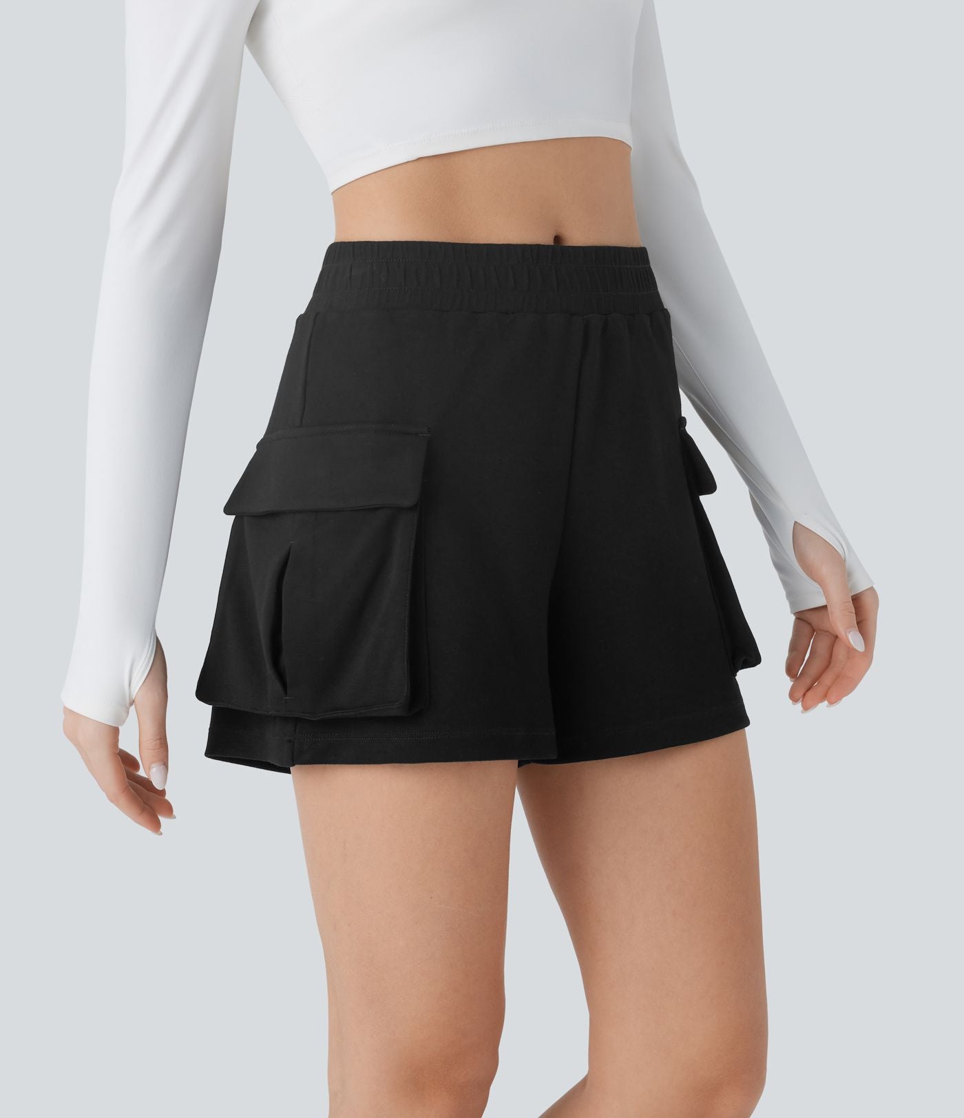 Short sweat de yoga cargo taille haute à poches rabattues