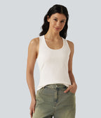 Débardeur casual en maille côtelée col U croisé avec découpe au dos et ourlet incurvé