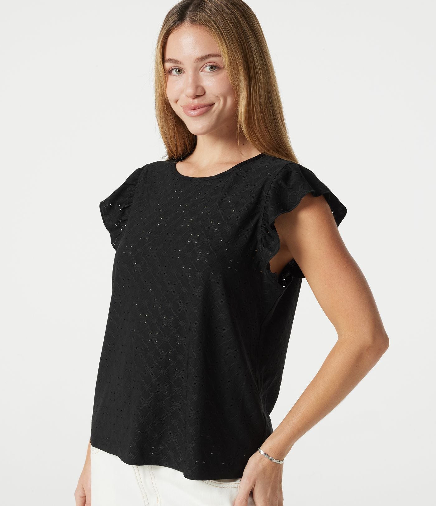 Top casual col rond à manches à volants en broderie anglaise