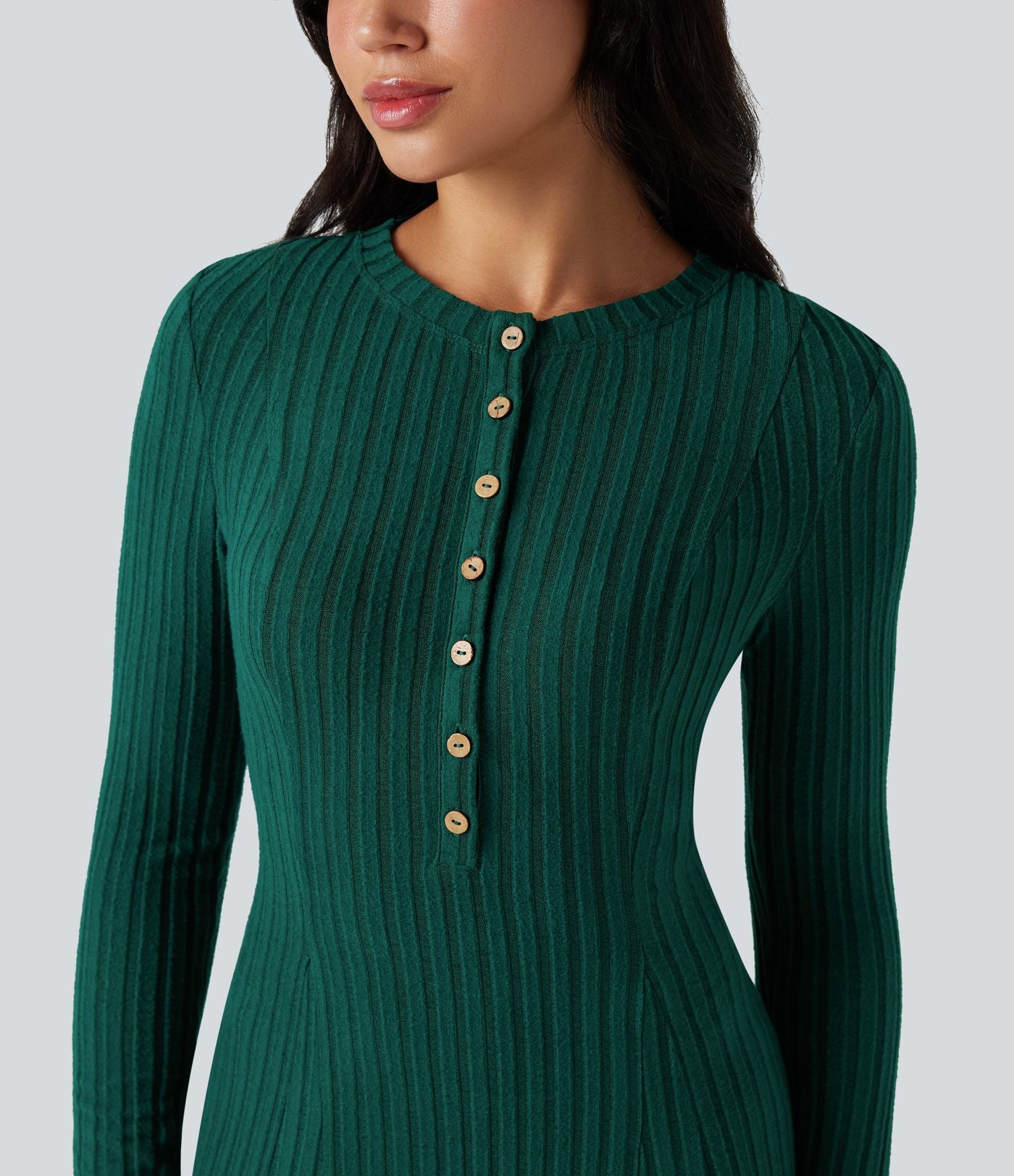 Robe longue fluide maille côtelée col henley manches longues