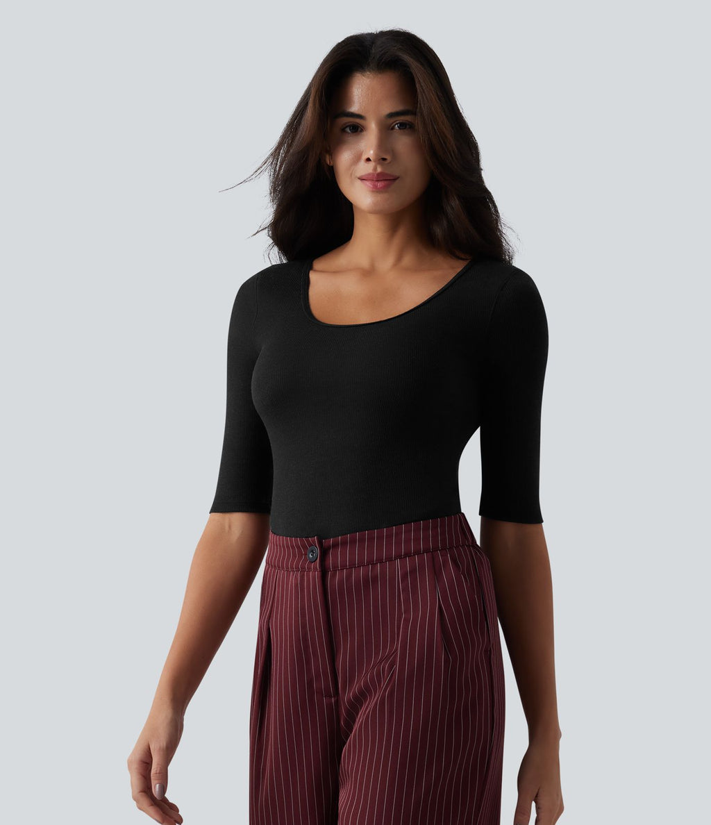 Top tailleur en mélange de laine col rond échancré à manches courtes en maille côtelée