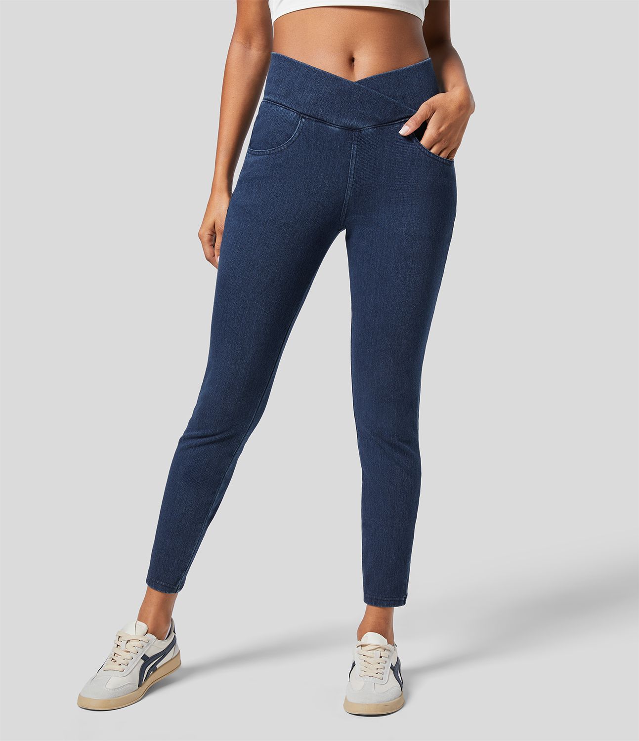 Halara Flex™ Denim Heat Legging casual 7/8 taille haute croisée avec poches