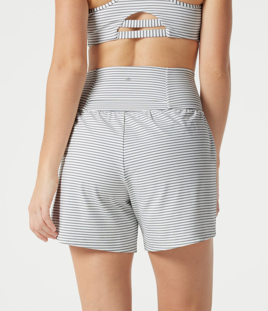 Short de yoga rayé 2-en-1 taille très haute 12,5 cm avec poches