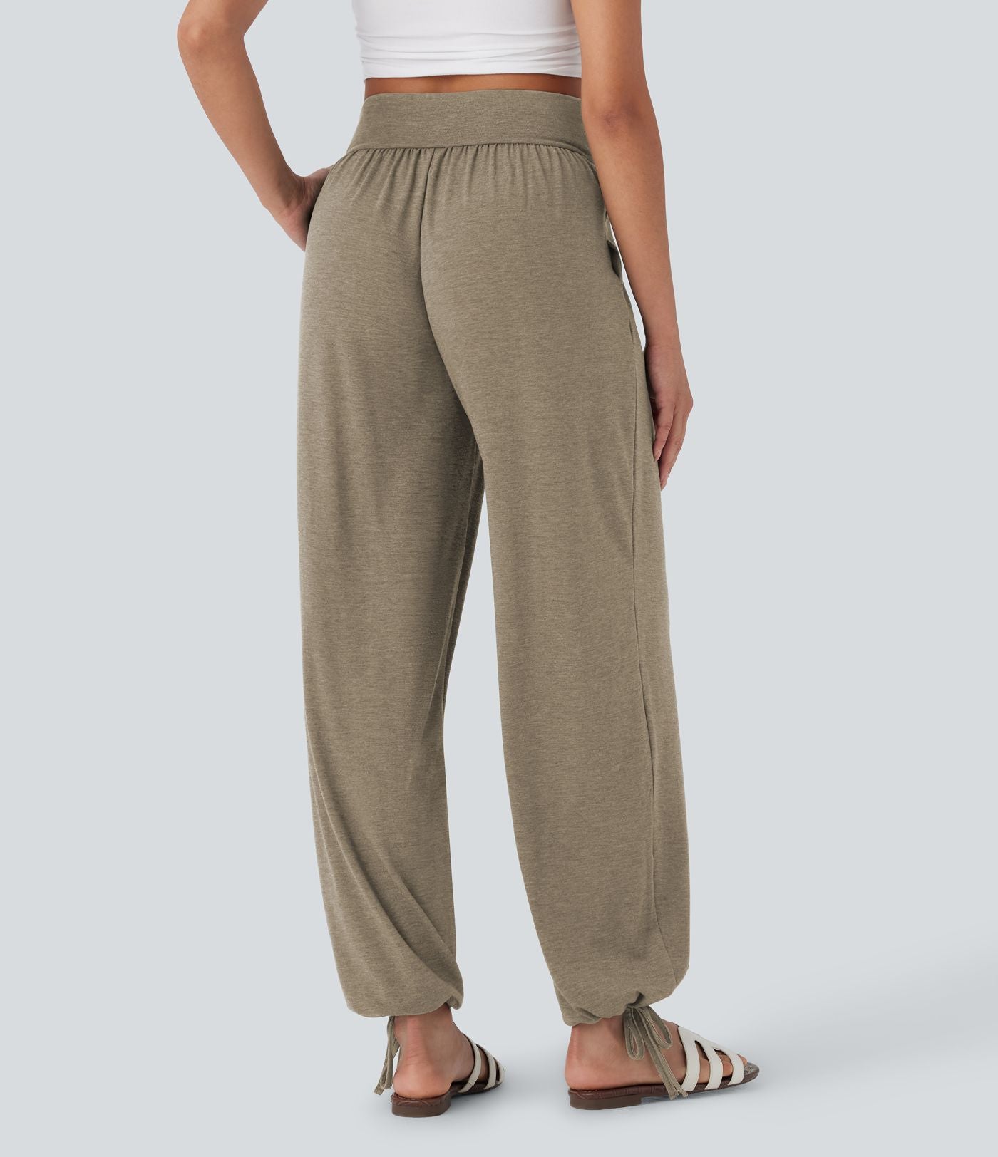 Pantalon de jogging décontracté à taille haute croisée avec poches latérales et cordon de serrage