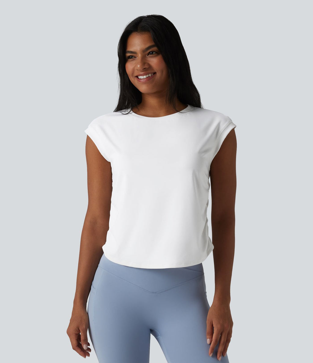 Haut de sport SoftlyZero™ séchage rapide col rond manches courtes avec fronces et ourlet arrondi