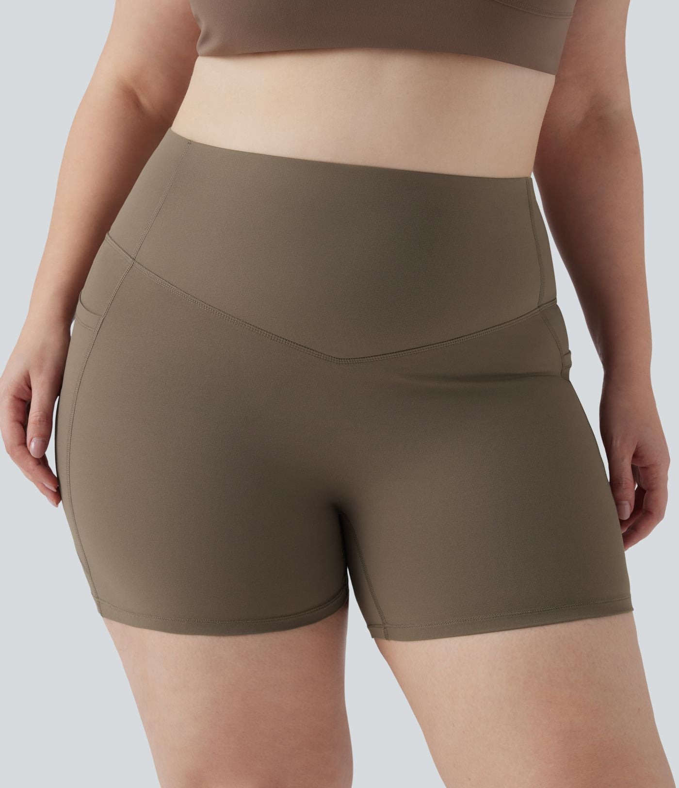 Short cycliste grande taille Halara UltraSculpt™ 12,5 cm taille haute effet push-up gainant sculptant avec poches