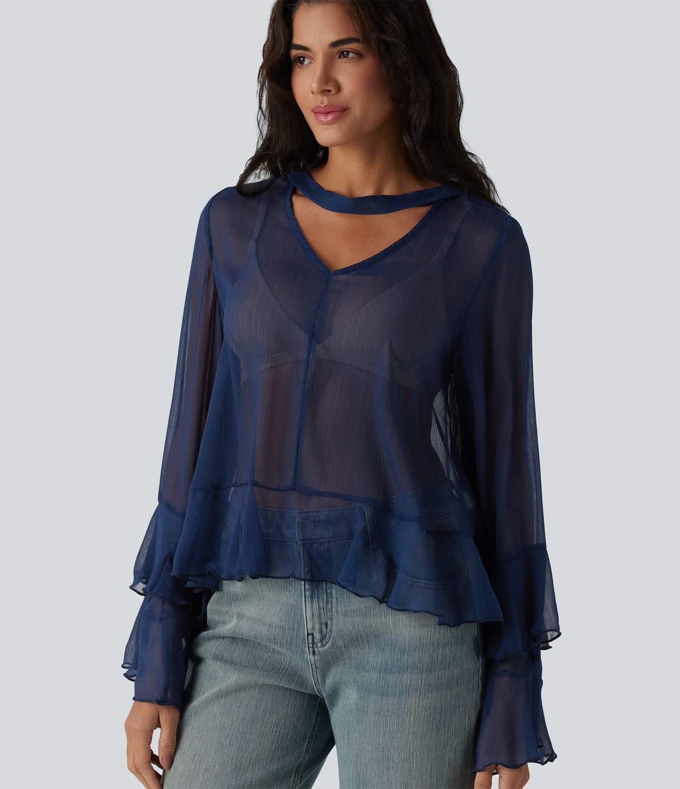 Chemise casual transparente col V manches longues à volants