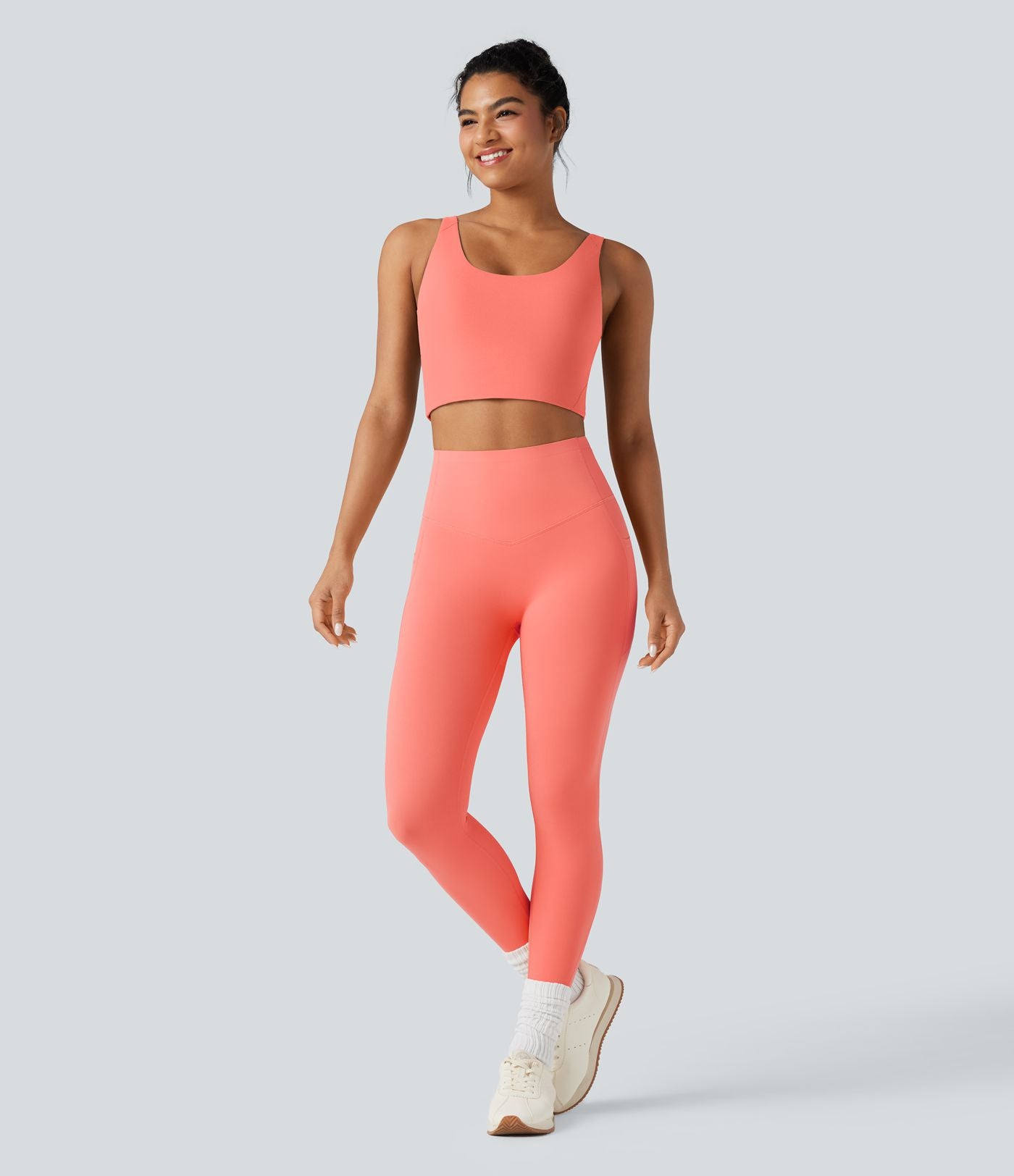 Legging d'entraînement gainant galbant taille haute avec poches Halara UltraSculpt™