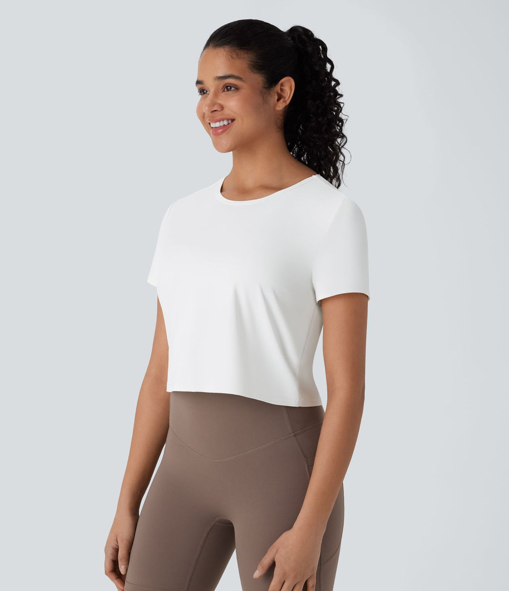 Haut court de randonnée avec découpes et effet torsadé - Protection UV UPF40+