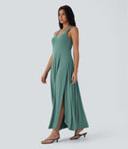 Robe longue à bretelles avec col U, dos nu, fente et coupe fluide