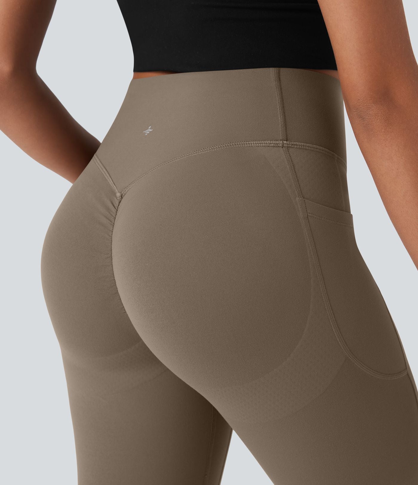 Short cycliste 12,5 cm d'entraînement gainant taille haute avec poches Halara UltraSculpt™