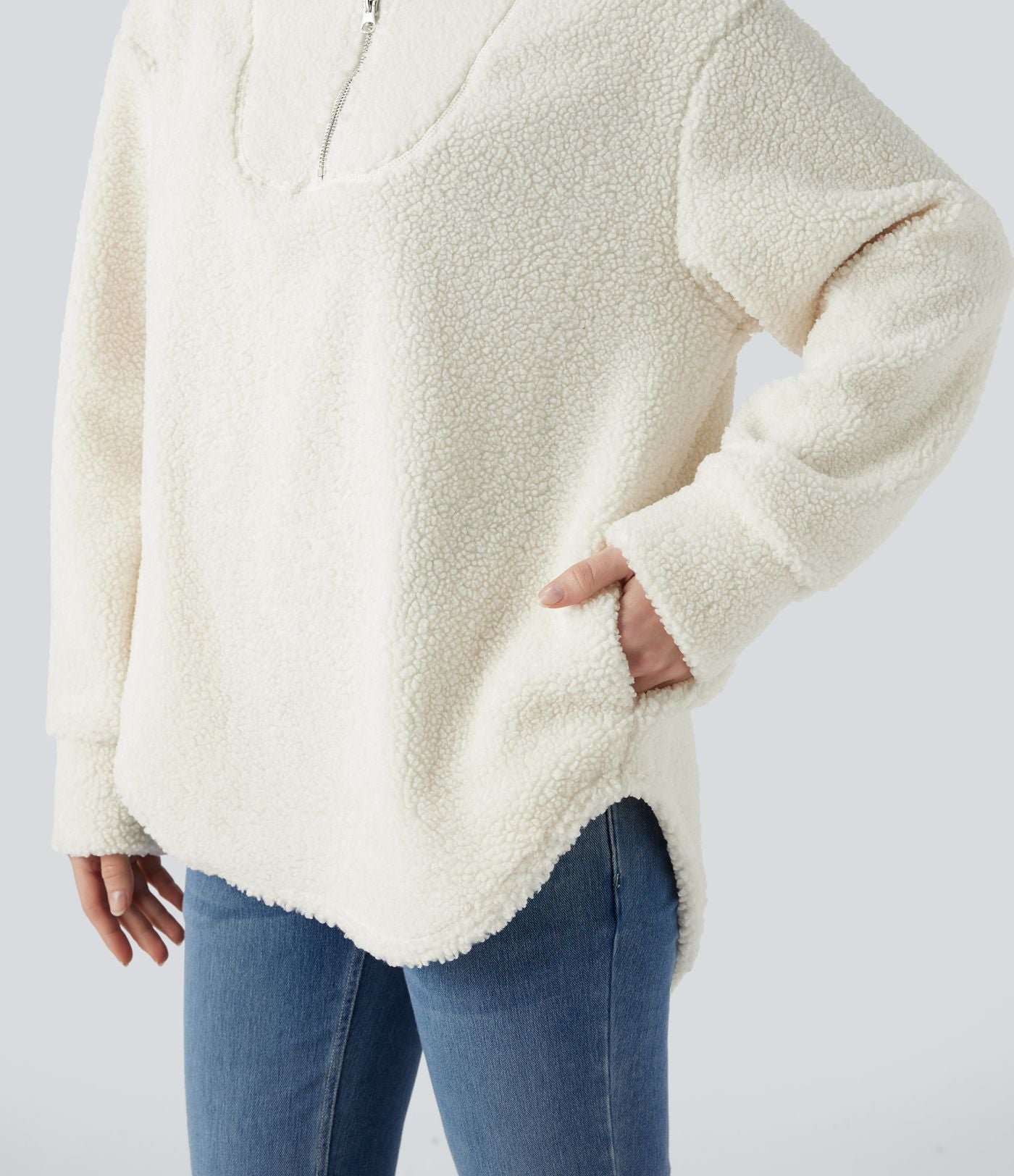 Sweat-shirt sherpa oversize à capuche et demi-zip avec ourlet arrondi et poches