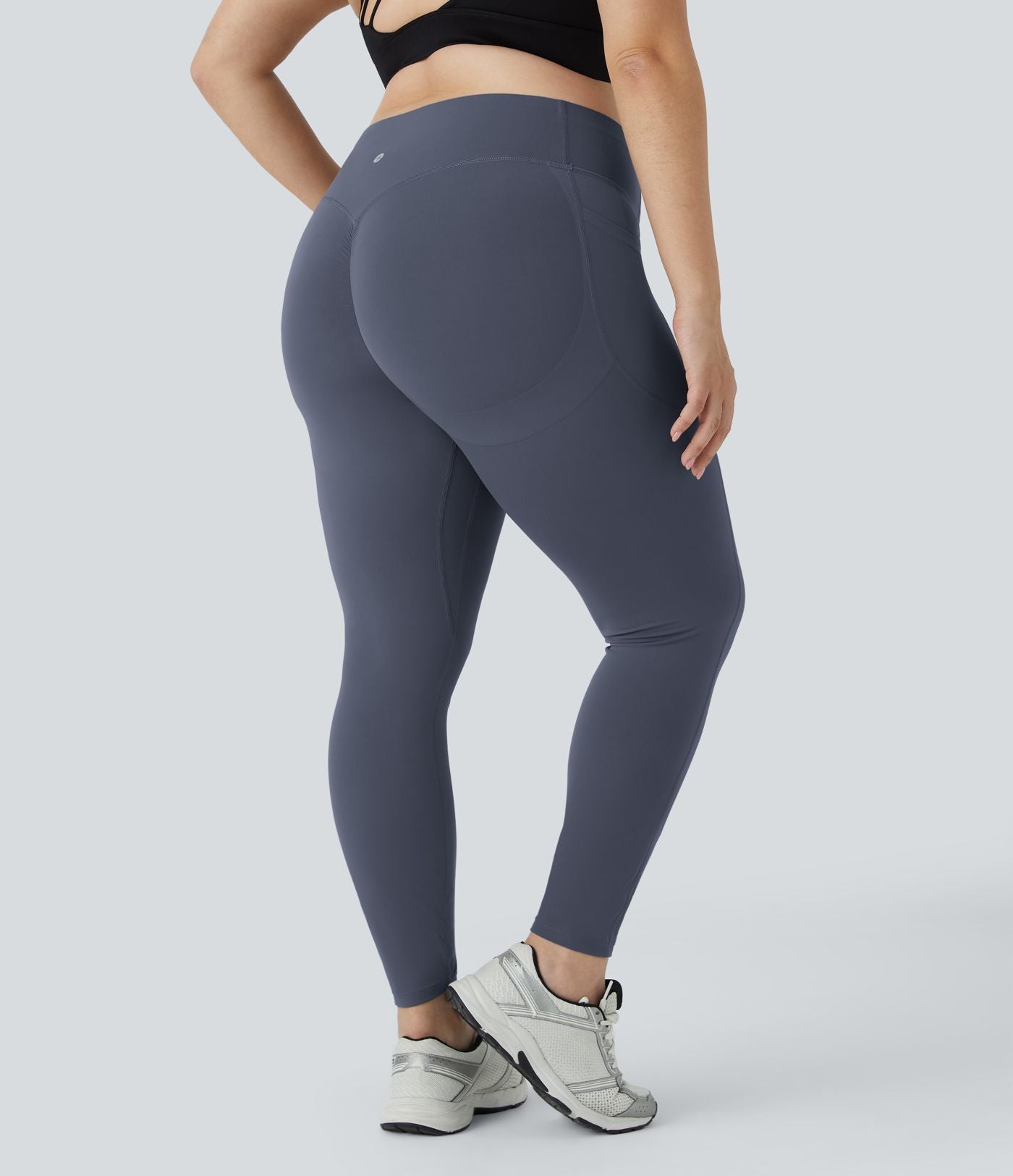 Legging d'entraînement gainant galbant taille haute grande taille avec effet scrunch et poches Halara UltraSculpt™