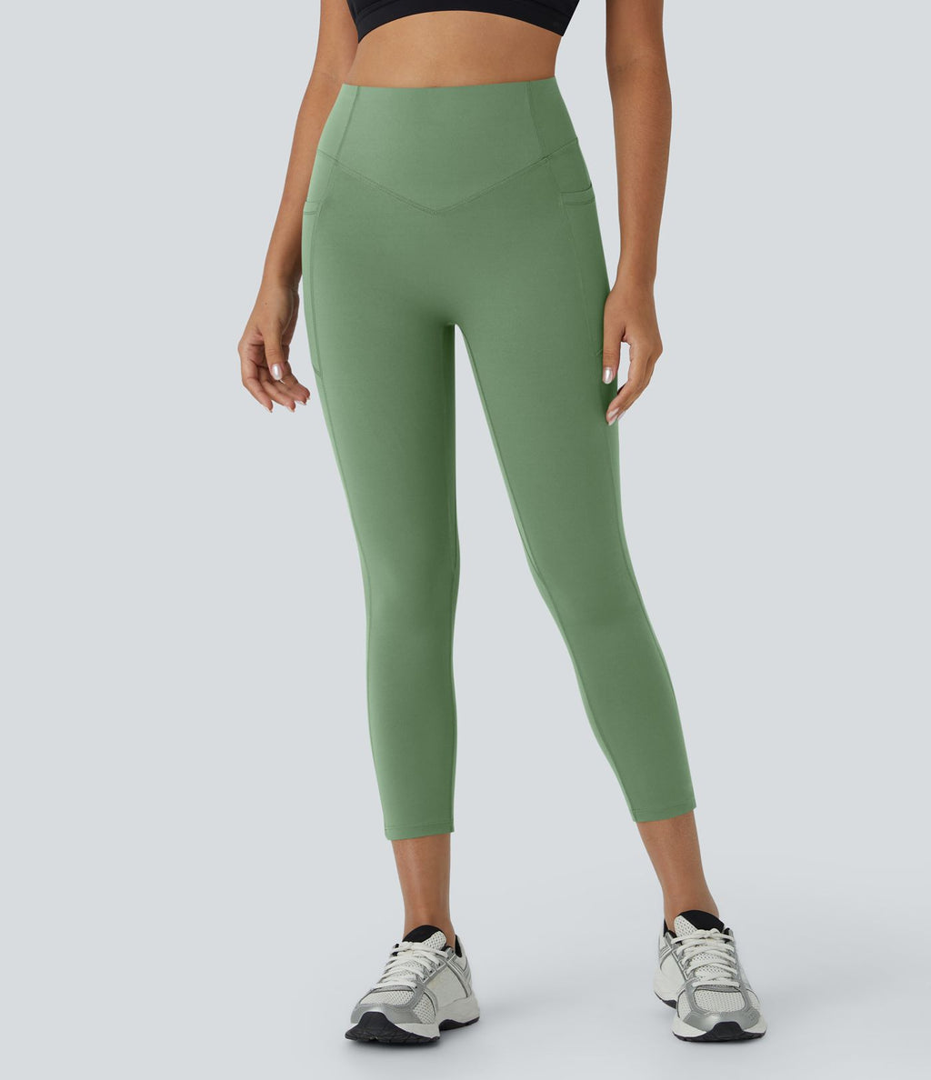 Legging corsaire d'entraînement gainant galbant taille haute avec effet scrunch et poches Halara UltraSculpt™