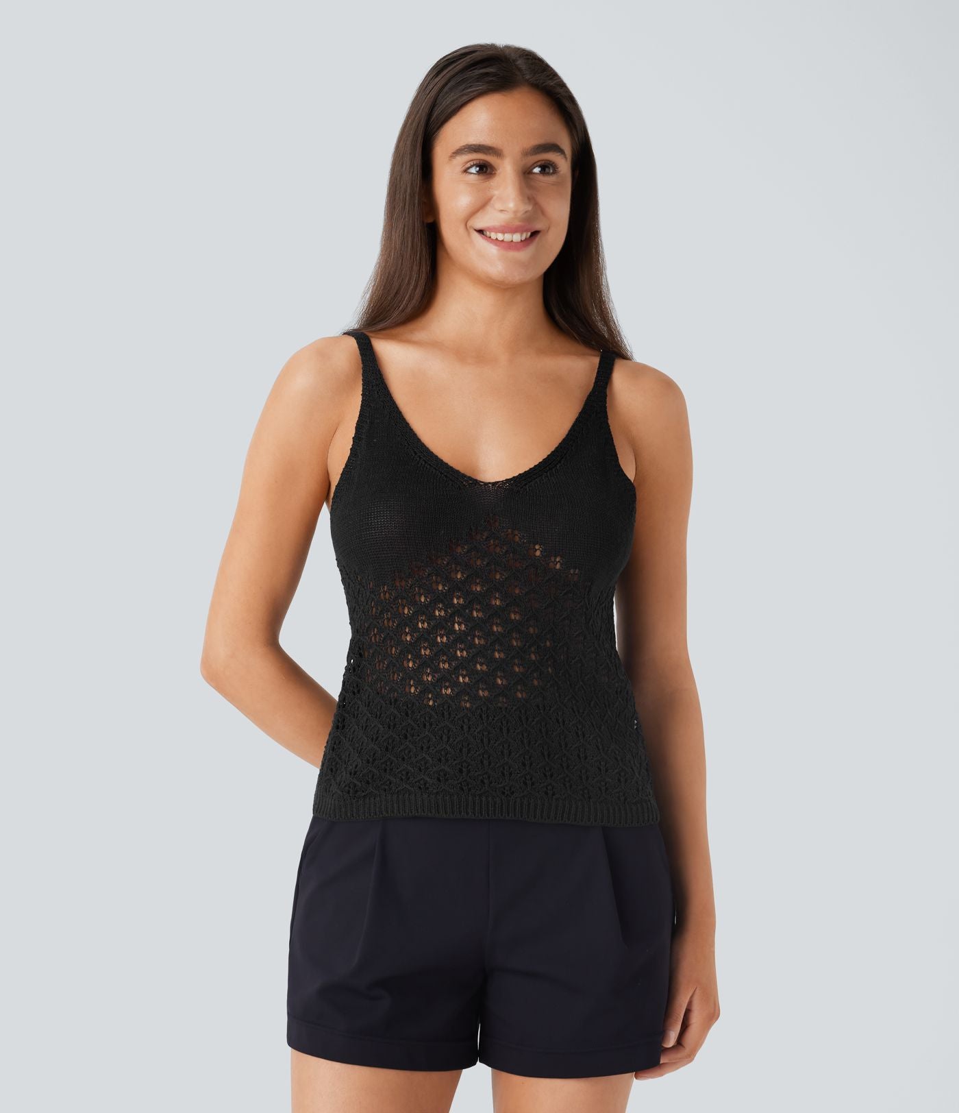 Débardeur décolleté en V en maille avec dos nu et découpes