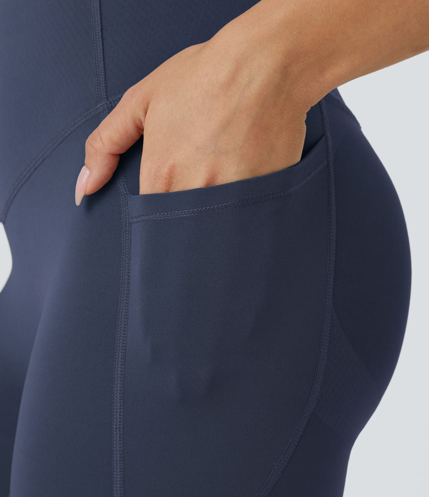 Legging d'entraînement gainant galbant taille haute avec poches Halara UltraSculpt™