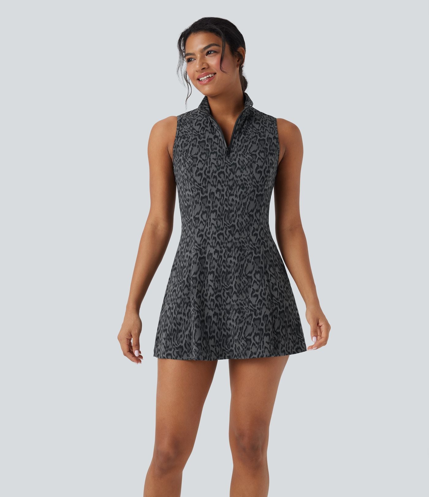 Robe de tennis active micro Halara UltraSculpt™ imprimé léopard col polo demi-fermeture éclair sans manches avec poches