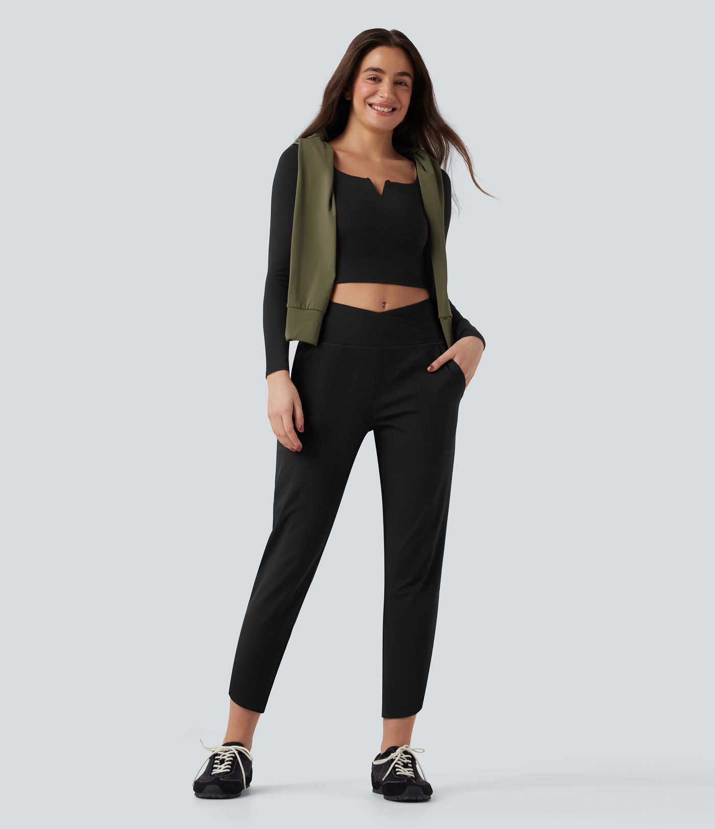 Pantalon fuselé croisé taille haute DayStretch avec poches