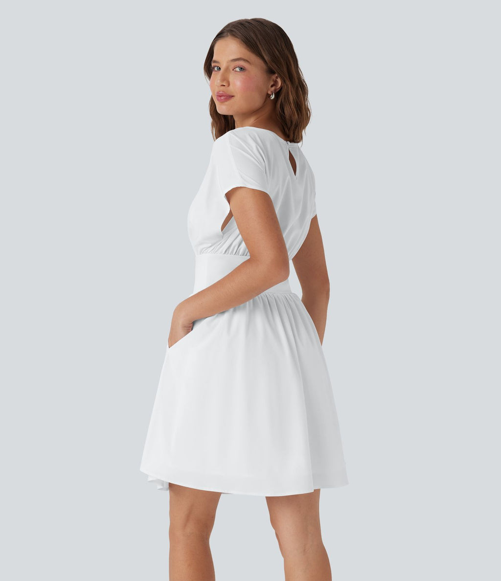 Robe de travail mini Breezeful™ manches chauve-souris courtes fluide séchage rapide avec poches latérales