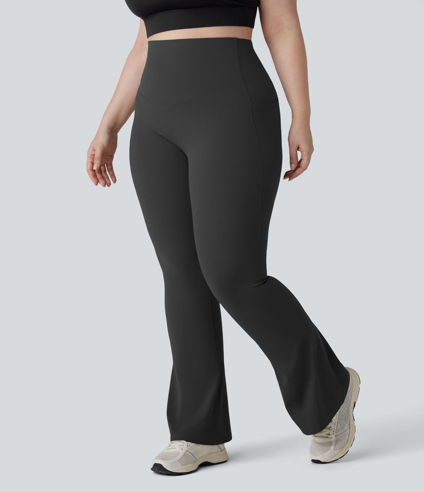 Pantalon de yoga à coupe bootcut gainant taille haute grande taille avec poches Halara UltraSculpt™