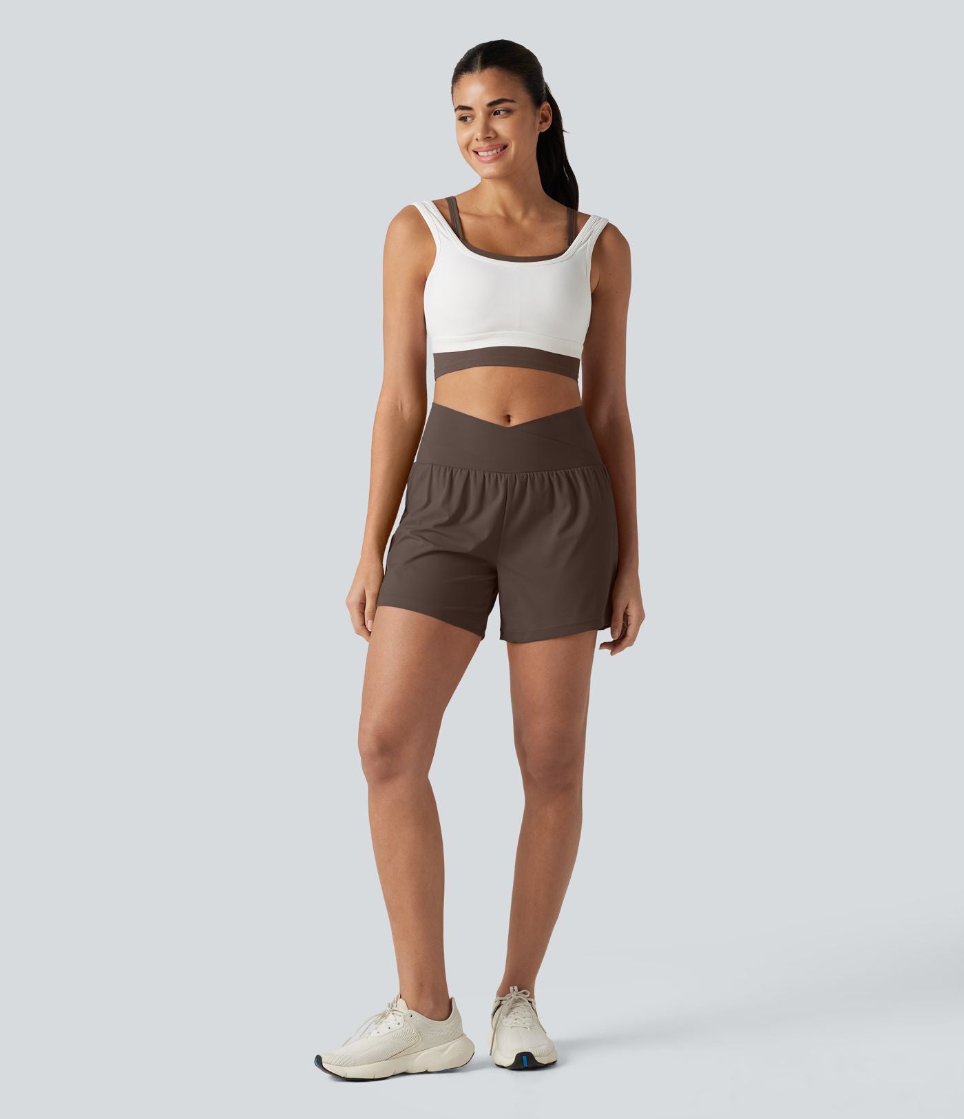 Short de yoga SoftlyZero™ Airy croisé taille haute 2-en-1 effet frais InstantCool 12,5 cm avec poches