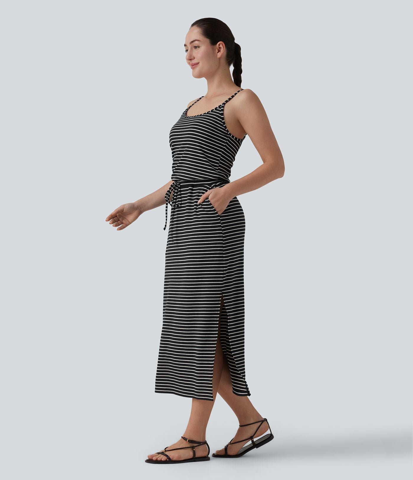 Robe décontractée midi rayée avec brassière intégrée cordon de serrage et poches