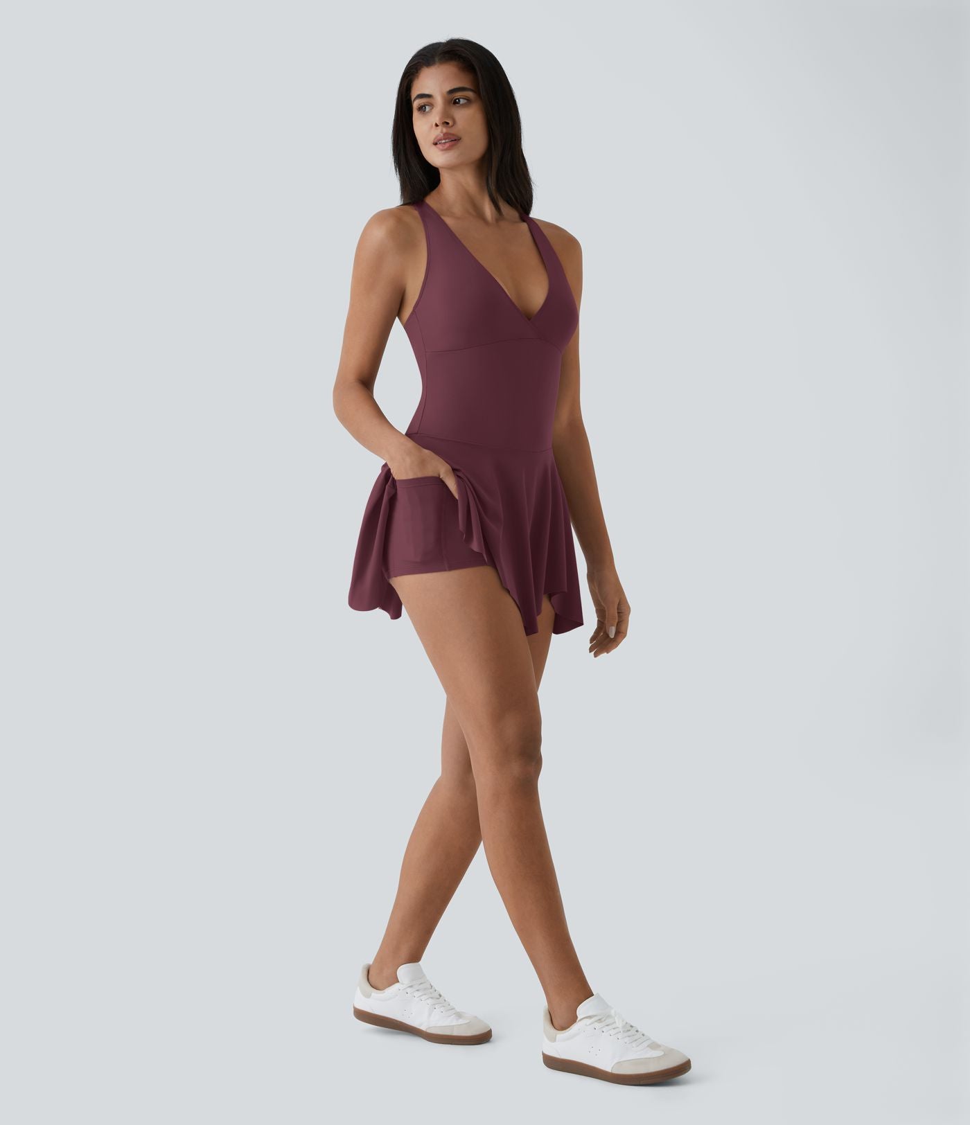 Robe Casual Mini Évasée 2-en-1 à Col V Profond Dos Nageur et Poches Latérales