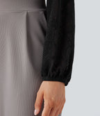 Blouse col V manches longues dentelle contrastante