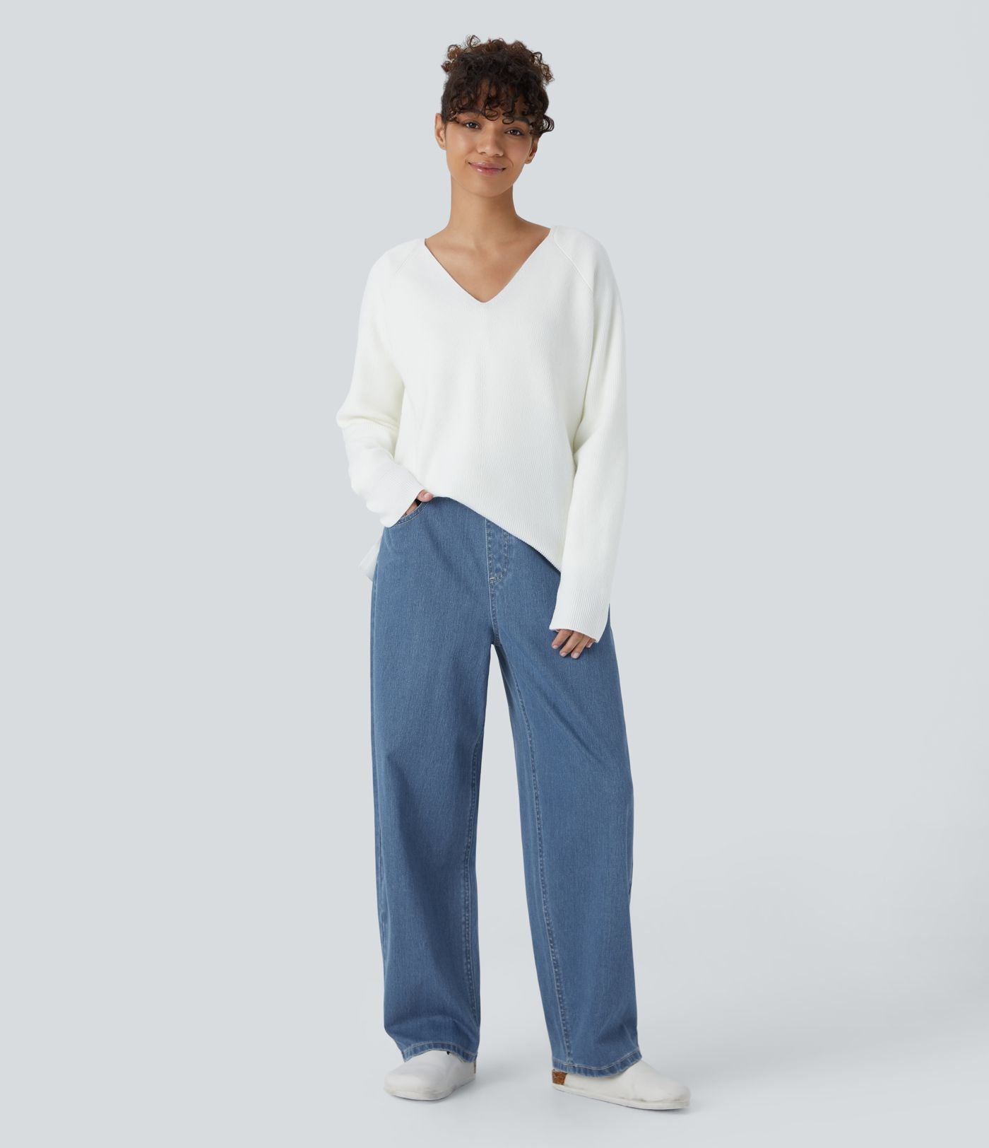 Jean ample délavé taille haute en maille extensible avec poches multiples