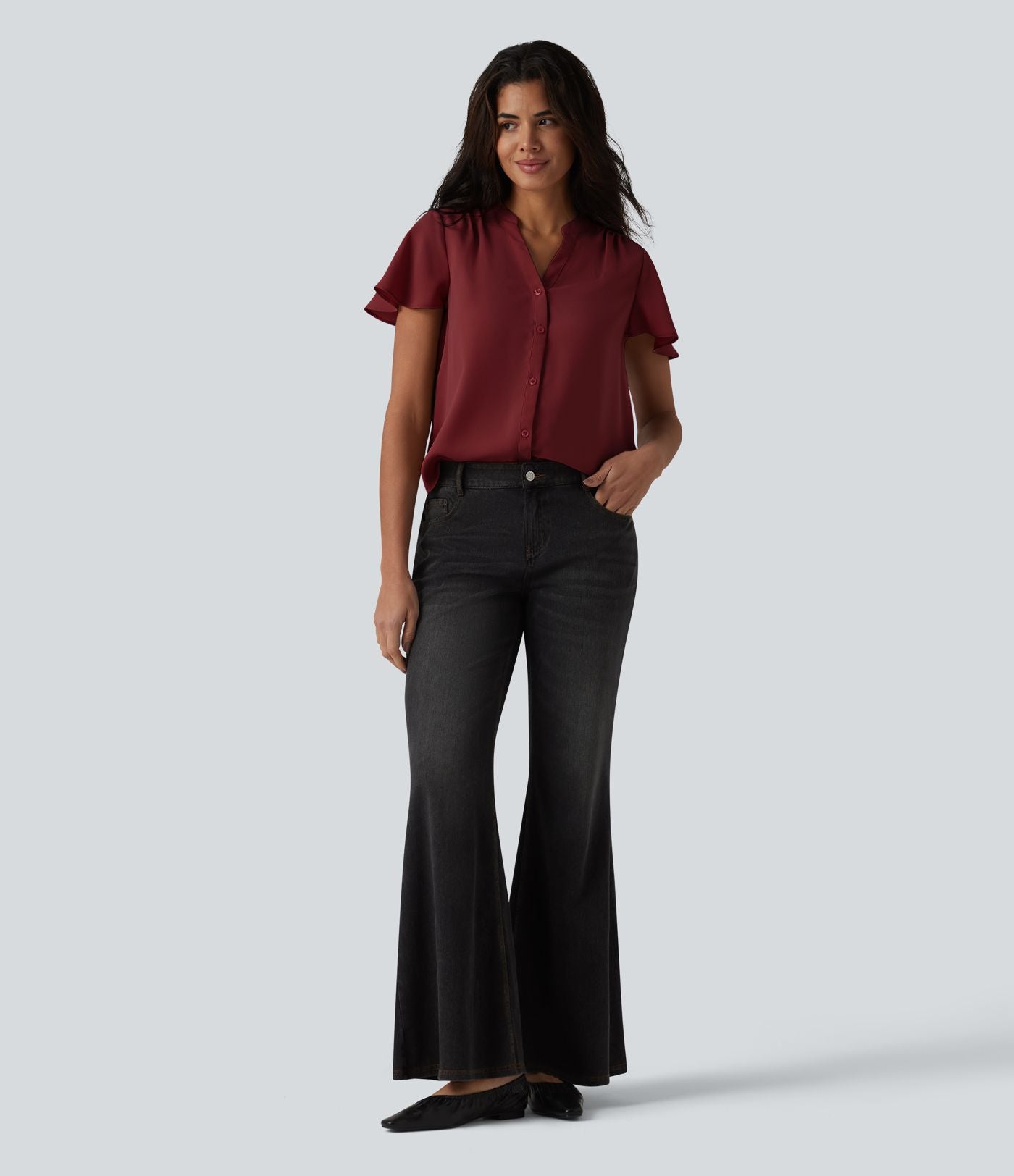 Blouse casual col V à manches volantées et ourlet arrondi