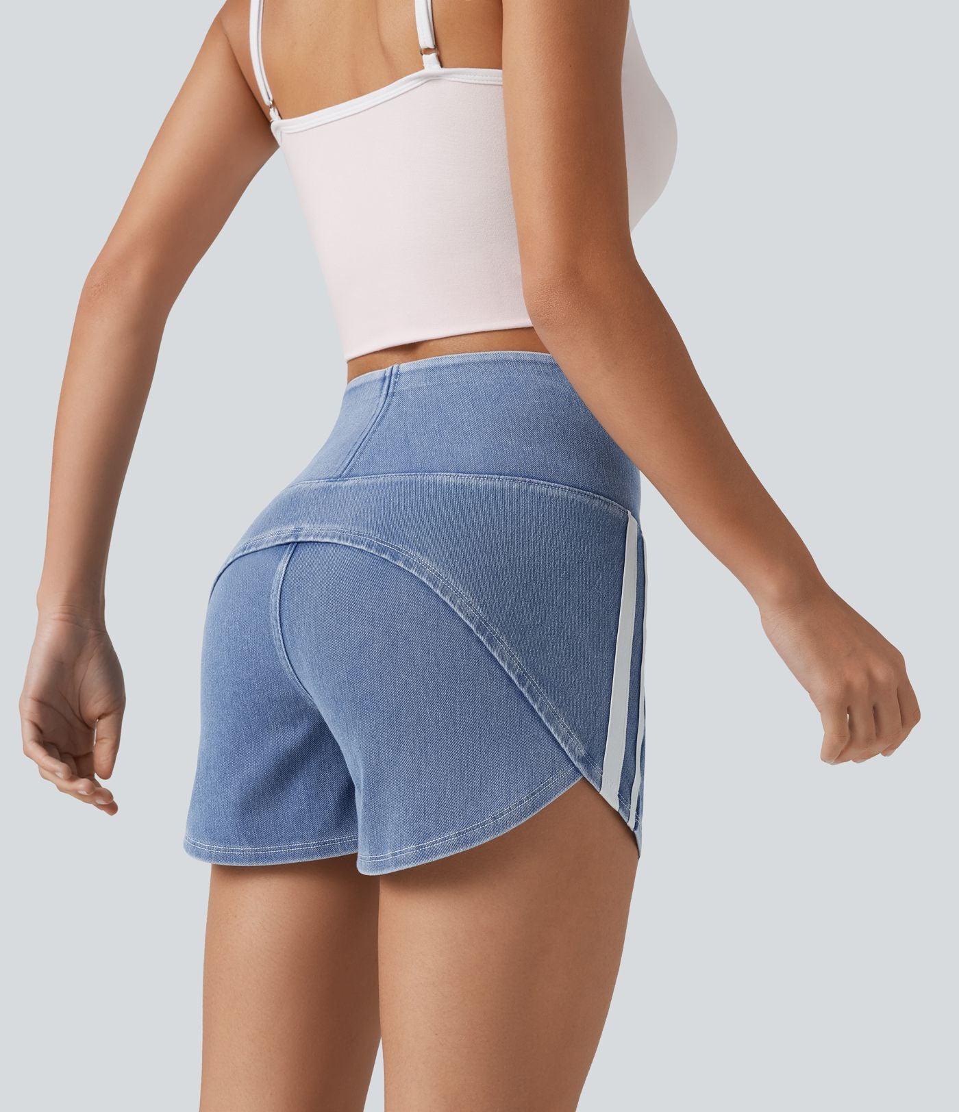 Short en jean rayé taille haute Halara Flex™ avec ourlet arrondi et poches