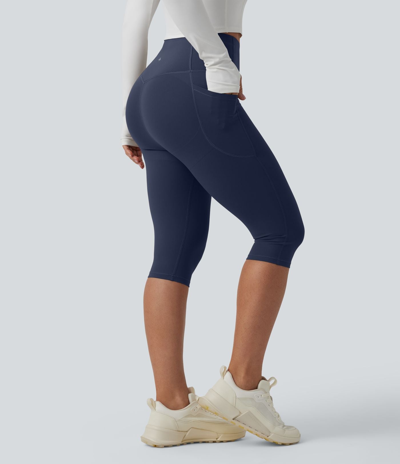 Legging sculptant d'entraînement corsaire Halara UltraSculpt™ taille haute galbant gainant avec poches