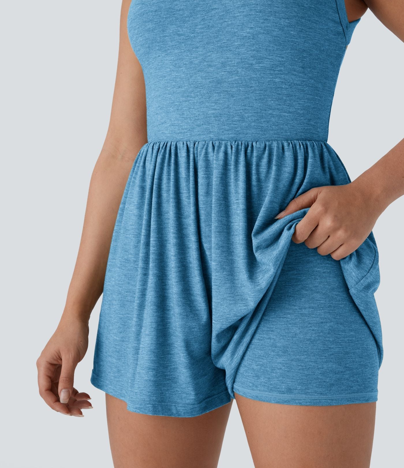 Combishort de villégiature 2-en-1 à dos nu, design torsadé, poches latérales - Édition Easy Peasy