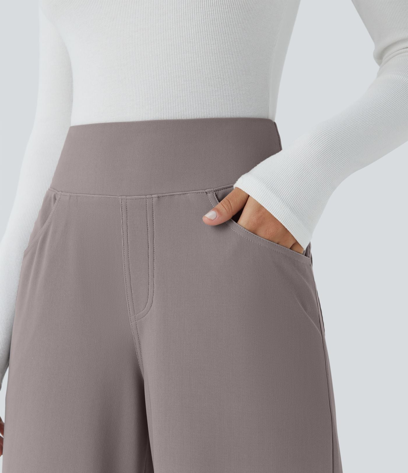Pantalon tailleur large gainant taille haute en micro-gaufré avec poches Halara Flex™