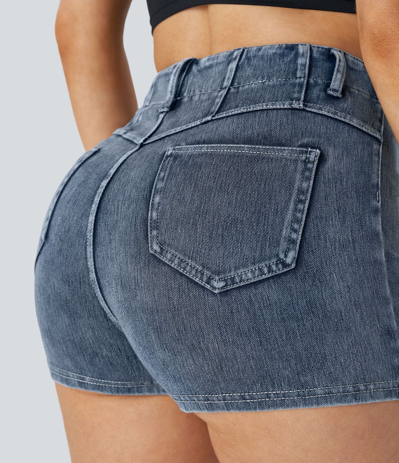 Halara Flex™ Short 5cmCasual Taille Haute en Denim Tricoté Stretch avec Boutons Décoratifs et Poches Arrière