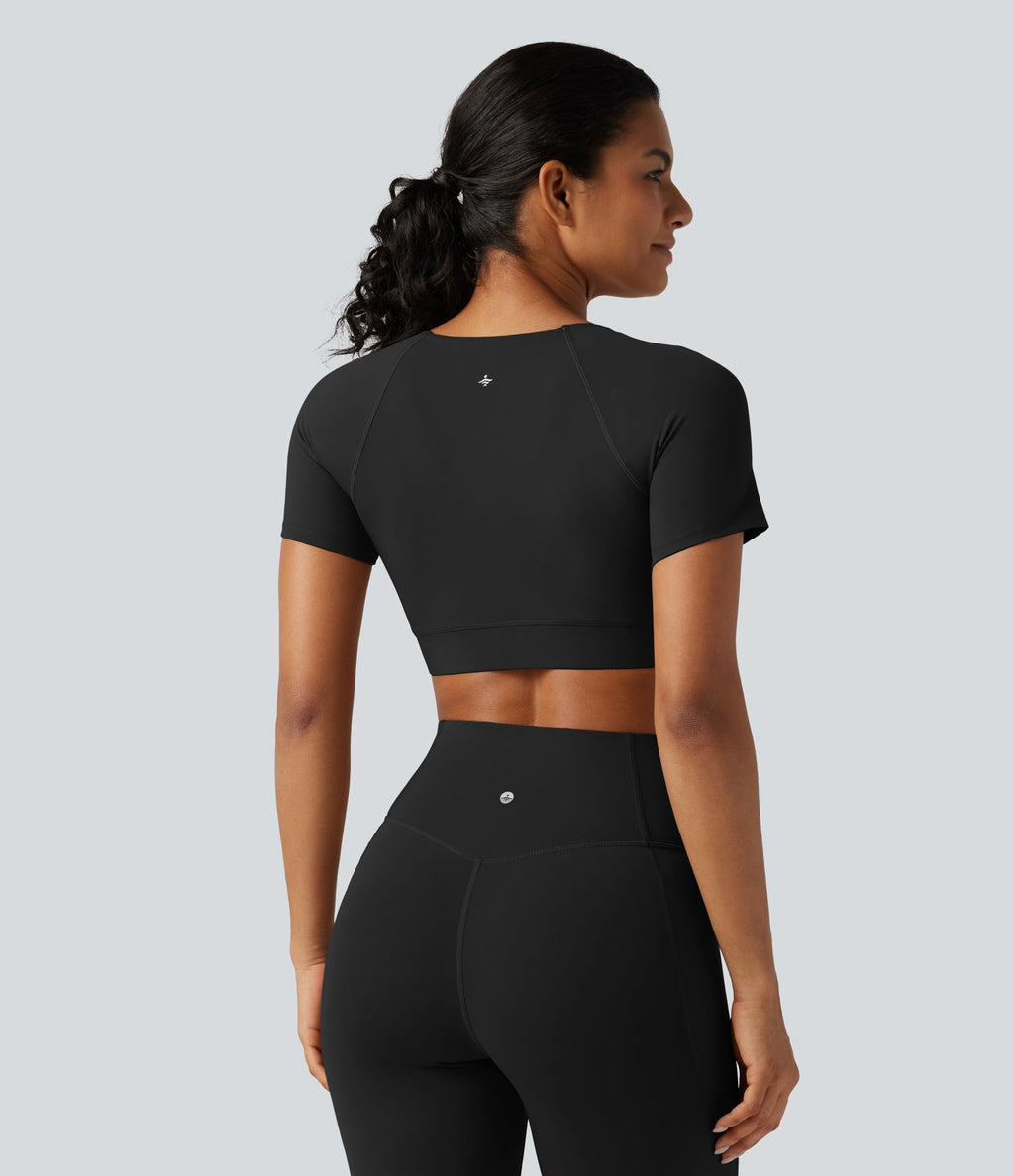 Haut de sport court Halara UltraSculpt™ à col V avec ourlet croisé, manches courtes, coussinets amovibles, bonnets E à G