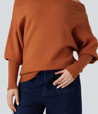 Pull col montant épaules dénudées manches chauve-souris longues