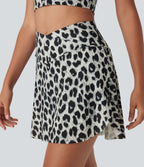Mini-jupe resort 2-en-1 taille haute croisée Cool Touch séchage rapide imprimé léopard avec poches