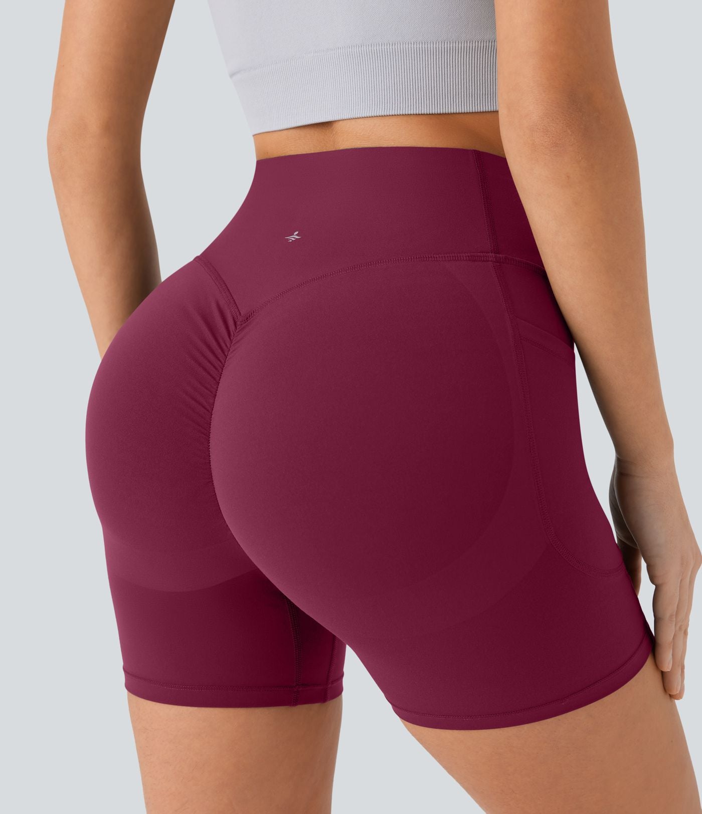 Short cycliste 12,5 cm d'entraînement gainant galbant taille haute avec effet scrunch et poches Halara UltraSculpt™
