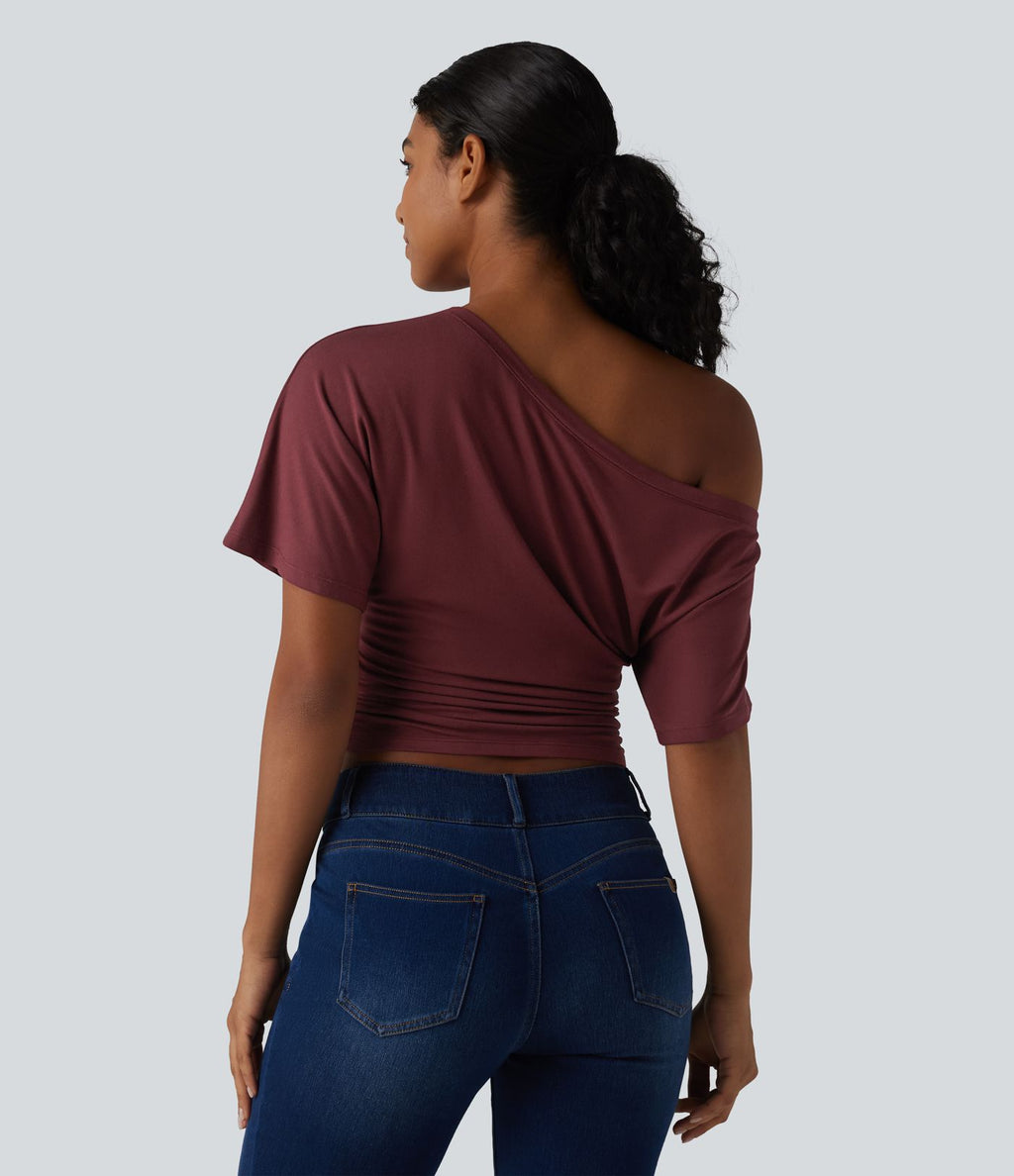 T-shirt casual asymétrique une épaule froncé à manches courtes avec soutien-gorge intégré