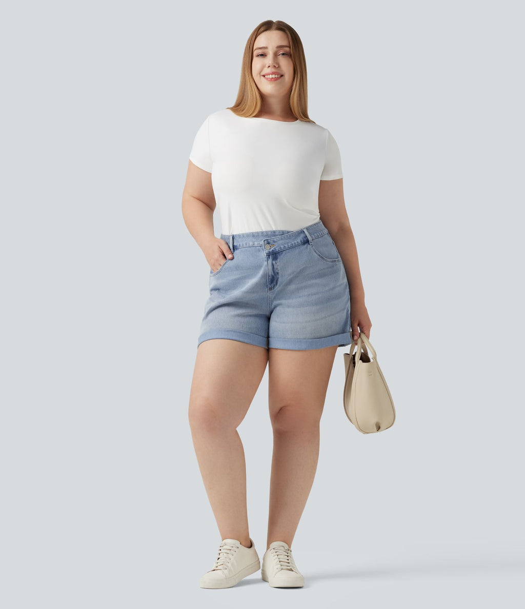 Short grande taille en jean Halara Flex™ délavé taille haute asymétrique avec ourlets retroussés et poches